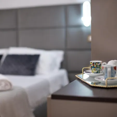 Gold Leaf Sicily Taormina