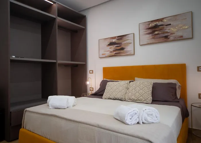 Gold Leaf Sicily 3*