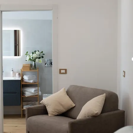 Gold Leaf Sicily 3*